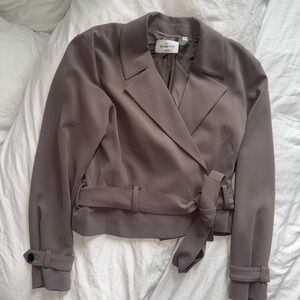 ARITZIA POSTAGE TRENCH